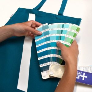 نمونه رنگ برای تولید کیف سفارشی